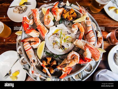 Oyster, Shrimp & Crab Seafood Steamers and 